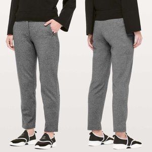 Lululemon On The Move Ponte Casual Pants in Heathered Core Dark Gray Size 6